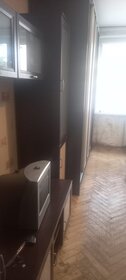 Купить квартиру с большой кухней и с ремонтом в Городском округе Калуга - изображение 1