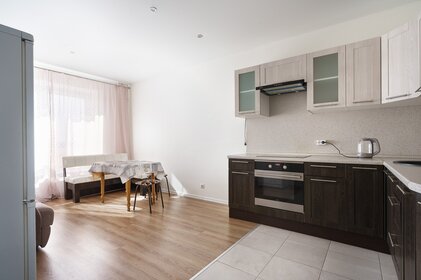 64 м², 2-комнатная квартира 3 800 ₽ в сутки - изображение 34