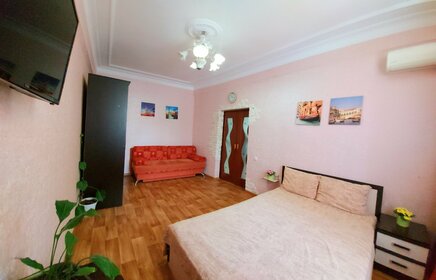 40 м², 1-комнатная квартира 2 200 ₽ в сутки - изображение 55