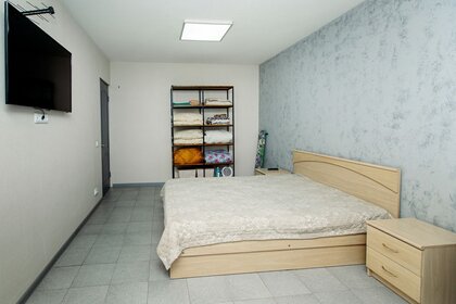 64 м², 2-комнатная квартира 3 000 ₽ в сутки - изображение 105