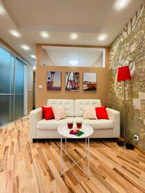 Купить квартиру в новостройке и без отделки или требует ремонта в Колпино - изображение 3