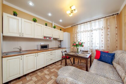 40 м², 1-комнатная квартира 2 300 ₽ в сутки - изображение 47