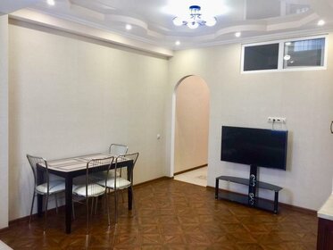 45 м², квартира-студия 3 000 ₽ в сутки - изображение 13