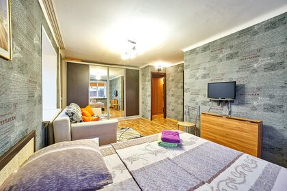Купить трехкомнатную квартиру с современным ремонтом в Парголово - изображение 20