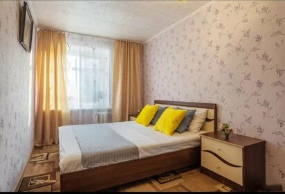 42 м², 2-комнатная квартира 2 100 ₽ в сутки - изображение 33