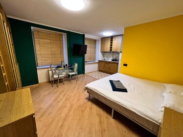 42 м², 1-комнатная квартира 2 500 ₽ в сутки - изображение 87