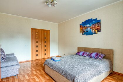 45 м², 1-комнатная квартира 3 500 ₽ в сутки - изображение 50