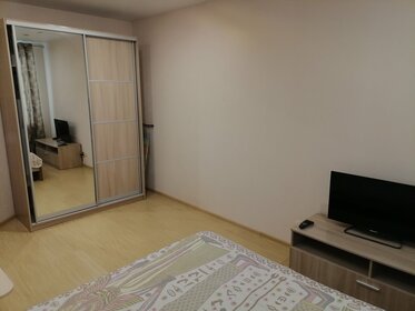 30 м², 1-комнатная квартира 1 800 ₽ в сутки - изображение 16