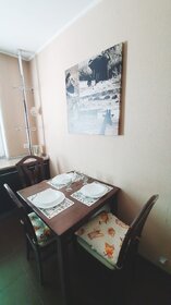 52 м², 2-комнатная квартира 2 300 ₽ в сутки - изображение 56