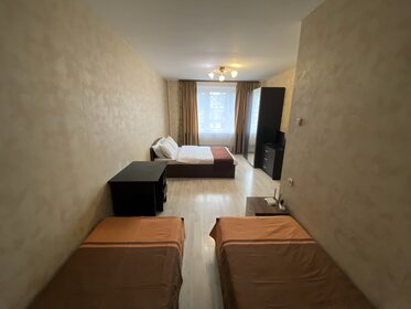 42 м², 1-комнатная квартира 2 300 ₽ в сутки - изображение 37