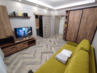 35 м², 1-комнатная квартира 2 950 ₽ в сутки - изображение 29