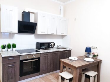 27 м², квартира-студия 2 600 ₽ в сутки - изображение 42