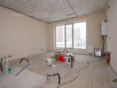 Купить квартиру без отделки или требует ремонта в Новгородской области - изображение 24