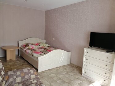 20 м², квартира-студия 1 700 ₽ в сутки - изображение 86