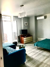 70 м², 2-комнатная квартира 2 900 ₽ в сутки - изображение 52