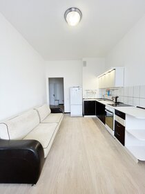 70 м², 2-комнатная квартира 2 900 ₽ в сутки - изображение 84