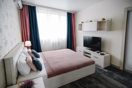 40 м², 1-комнатная квартира 1 900 ₽ в сутки - изображение 74