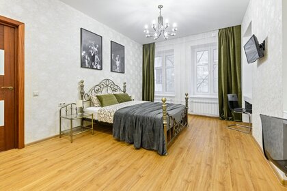 77 м², 3-комнатная квартира 3 490 ₽ в сутки - изображение 59