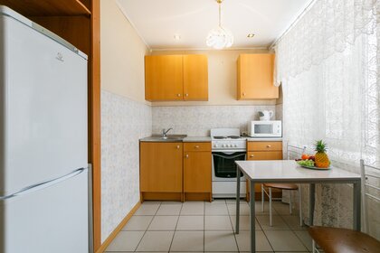 31 м², 1-комнатная квартира 1 800 ₽ в сутки - изображение 58