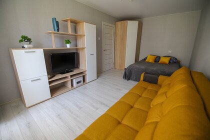 43 м², 1-комнатная квартира 2 500 ₽ в сутки - изображение 47