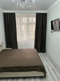 72 м², 2-комнатная квартира 3 500 ₽ в сутки - изображение 78