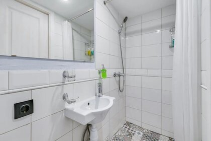 16 м², квартира-студия 3 280 ₽ в сутки - изображение 82