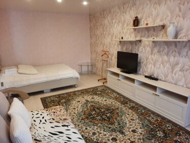 60 м², 2-комнатная квартира 3 100 ₽ в сутки - изображение 23