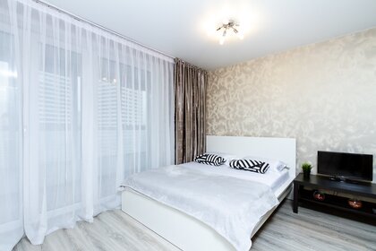 32 м², 1-комнатная квартира 2 190 ₽ в сутки - изображение 23