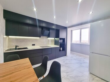 60 м², 1-комнатная квартира 3 390 ₽ в сутки - изображение 47