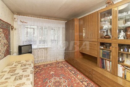 Купить однокомнатную квартиру в сталинке в районе Василеостровский в Санкт-Петербурге и ЛО - изображение 17