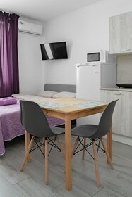 18 м², квартира-студия 2 490 ₽ в сутки - изображение 91