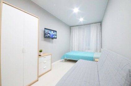 38 м², 1-комнатная квартира 3 300 ₽ в сутки - изображение 96