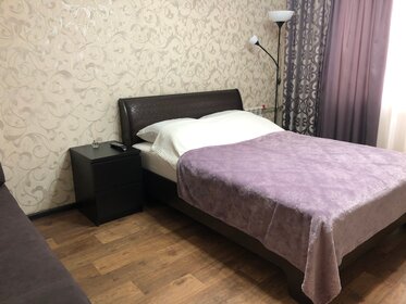 42 м², 1-комнатная квартира 1 300 ₽ в сутки - изображение 52