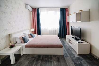 40 м², 1-комнатная квартира 1 900 ₽ в сутки - изображение 73