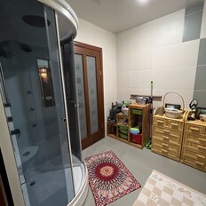 Квартира 300 м², 5-комнатная - изображение 1