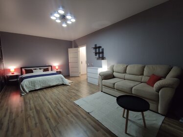 45 м², 1-комнатная квартира 2 500 ₽ в сутки - изображение 41