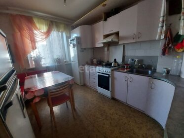 Купить квартиру с большой кухней и в новостройке в Волжском - изображение 33