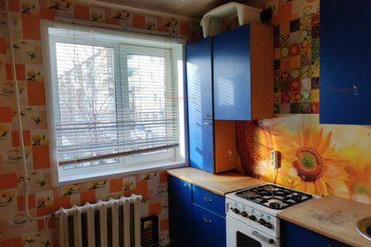 Купить двухкомнатную квартиру в хрущёвке в Мурманске - изображение 2