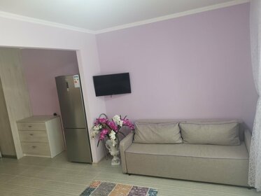 41,5 м², квартира-студия 4 500 ₽ в сутки - изображение 42