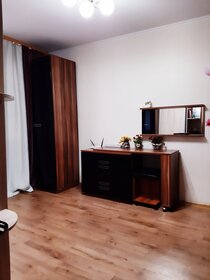 30,4 м², 1-комнатная квартира 3 000 ₽ в сутки - изображение 43