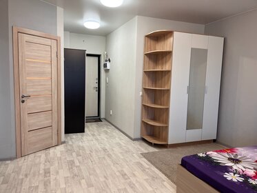 55 м², 2-комнатная квартира 3 000 ₽ в сутки - изображение 44