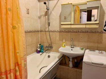 35 м², 1-комнатная квартира 1 700 ₽ в сутки - изображение 98