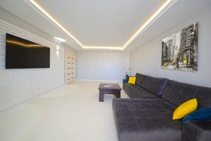 68 м², 2-комнатная квартира 3 500 ₽ в сутки - изображение 83