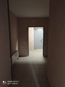 39 м², 1-комнатная квартира 2 000 ₽ в сутки - изображение 106