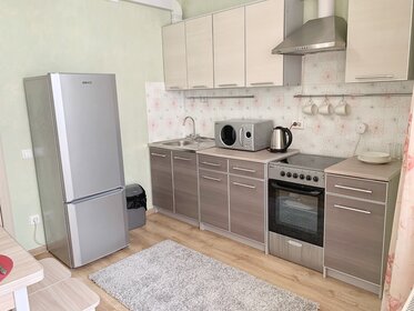 85 м², 2-комнатная квартира 2 300 ₽ в сутки - изображение 74