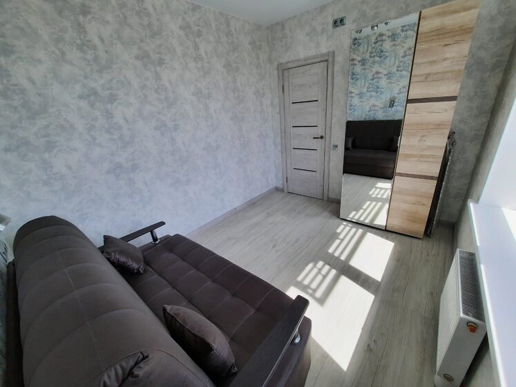 45 м², 2-комнатная квартира 2 800 ₽ в сутки - изображение 1