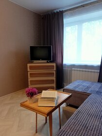 30,1 м², 1-комнатная квартира 2 290 ₽ в сутки - изображение 103