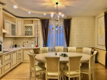 160 м² дом, 10 соток участок 9 900 ₽ в сутки - изображение 103