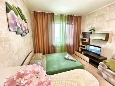 33 м², квартира-студия 2 100 ₽ в сутки - изображение 65