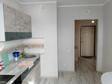 40 м², 1-комнатная квартира 1 800 ₽ в сутки - изображение 64